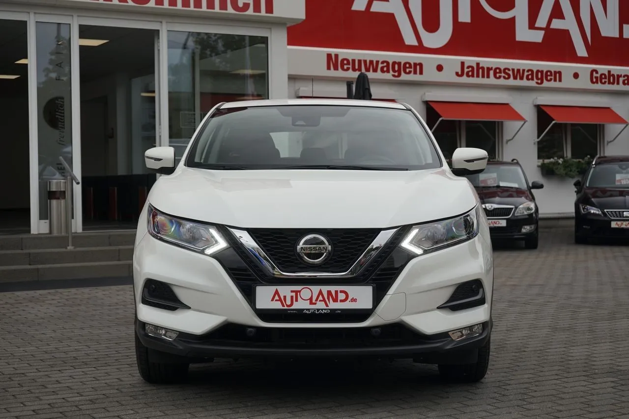 Nissan Qashqai 1.3 DIG-T...  Image 8