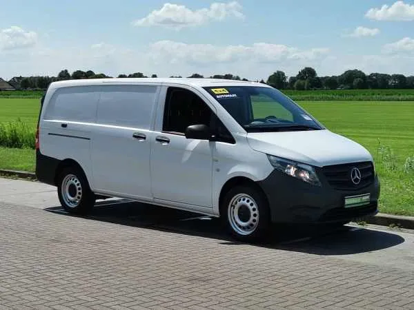 Mercedes-Benz Vito 119 CDI L2H1 Automaat 4MATIC Image 4