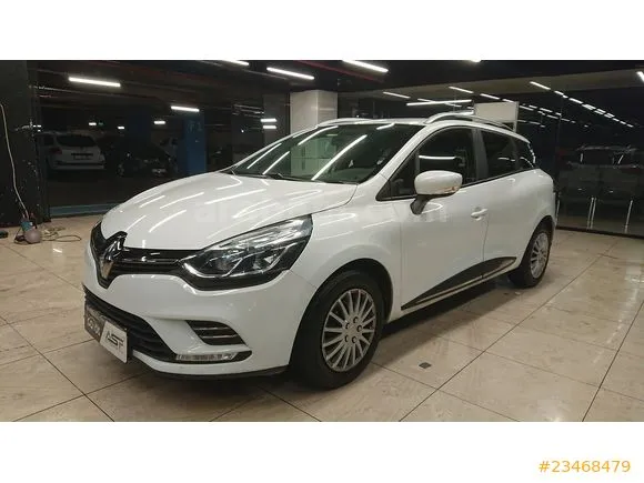 Renault Clio 0.9 TCe Sport Tourer Joy Image 2