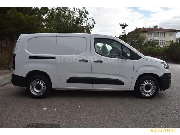 Fiat Doblo Doblo Cargo 1.5 BlueHDi Maxi Image 2